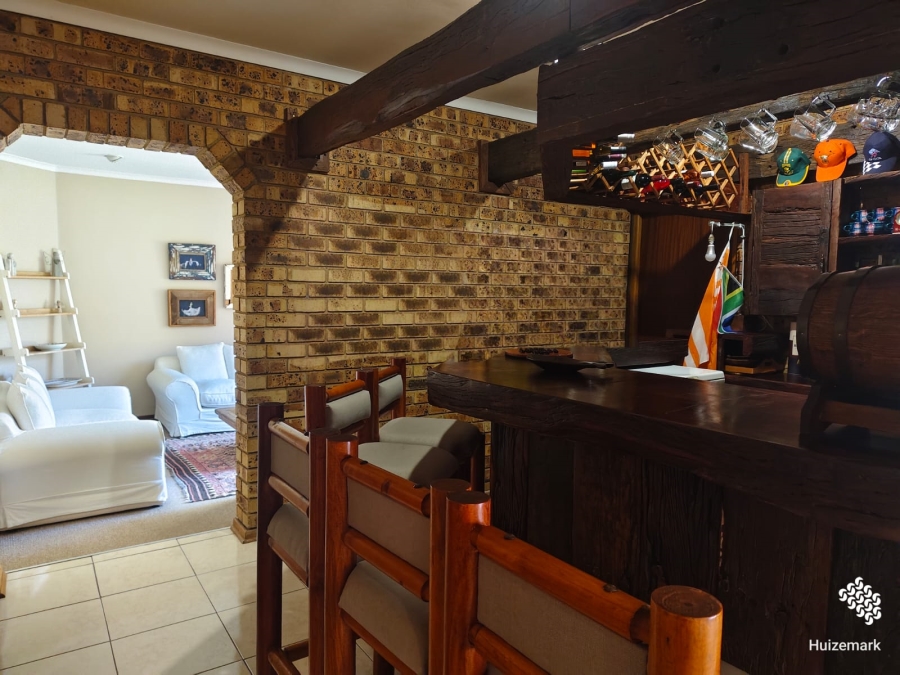 4 Bedroom Property for Sale in Vaalpark Free State